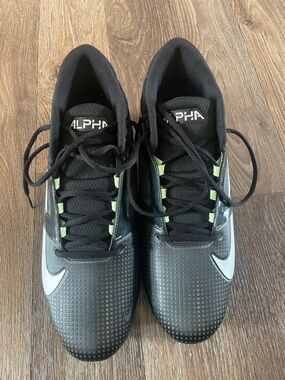 Nike Men’s Black & Light Green Alpha Athletic Cleats